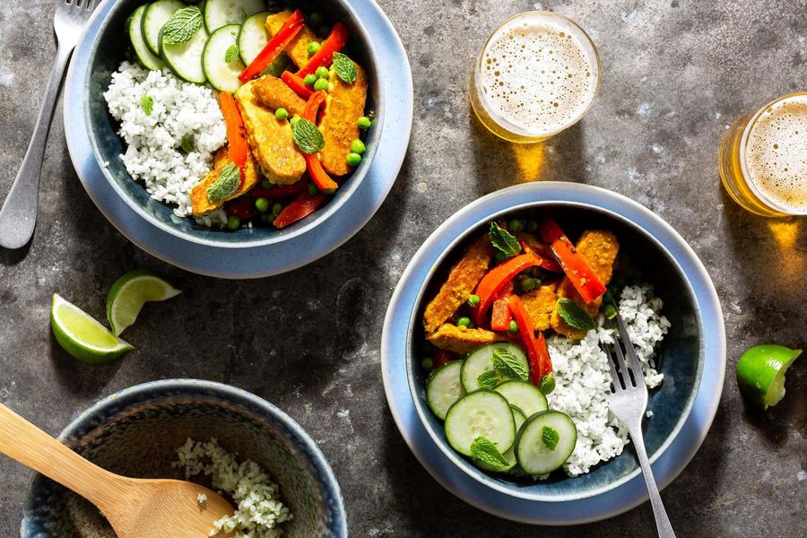 Madras curry bowls with crispy tempeh and cucumber