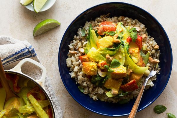 Lemongrass salmon curry with bok choy and cauliflower “rice”