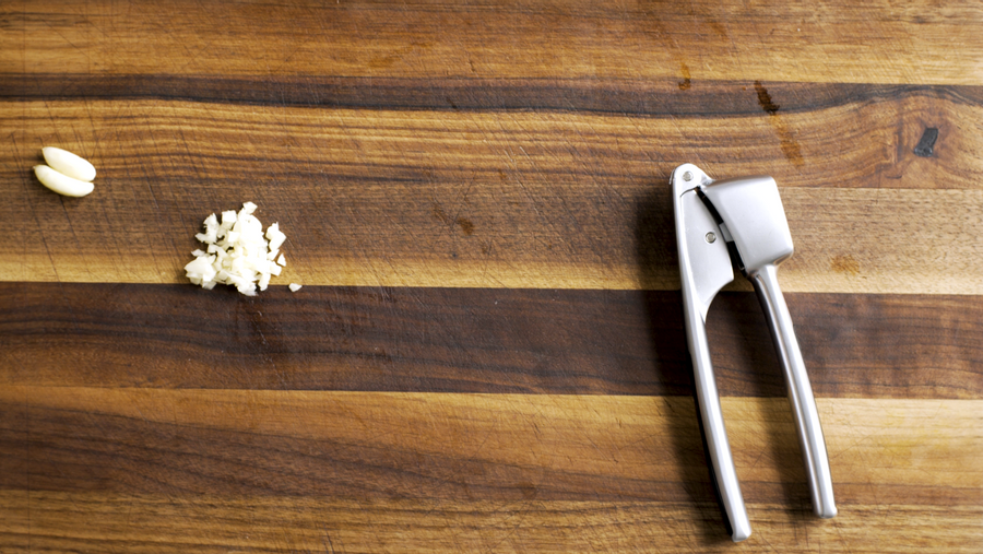 How to Prep Garlic: A Masher Class