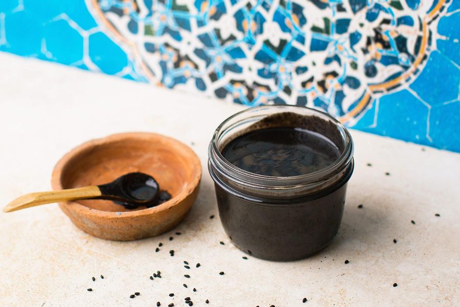 Tahini in Black and White