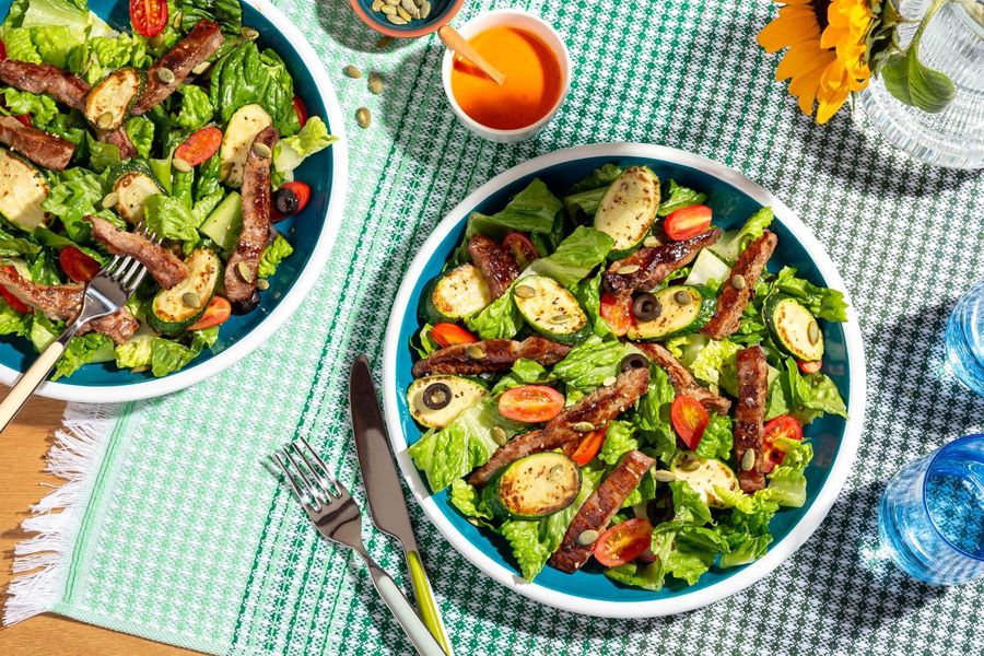Steak and zucchini salad with red pepper vinaigrette