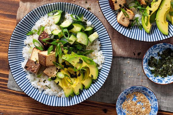 Fast California tofu bowls with avocado and nori