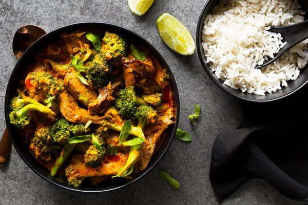 Spicy Thai-style beef with broccoli and basmati rice