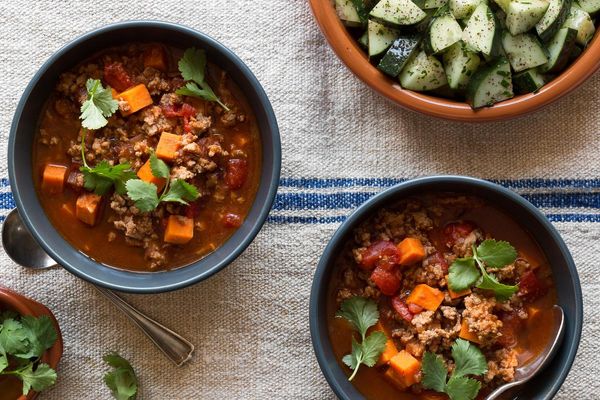 Chipotle turkey chili with cucumber-sumac salad