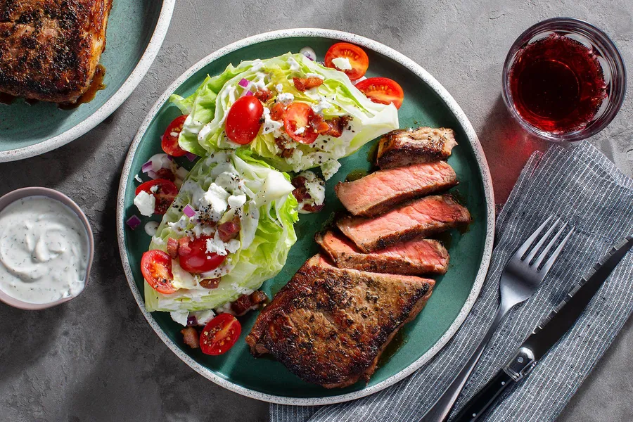 steak with ranch dressing