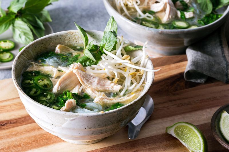 Vietnamese chicken noodle soup | Sunbasket