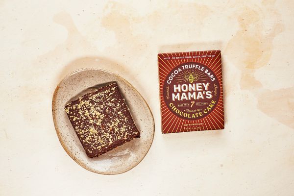 Chocolate Cake Cocoa Truffle Bar