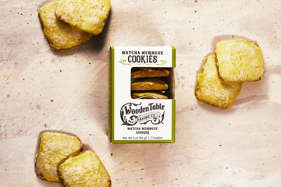 Matcha Meringue Cookies