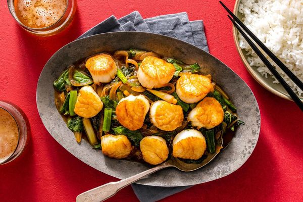 Mongolian beef and spinach stir-fry over steamed rice