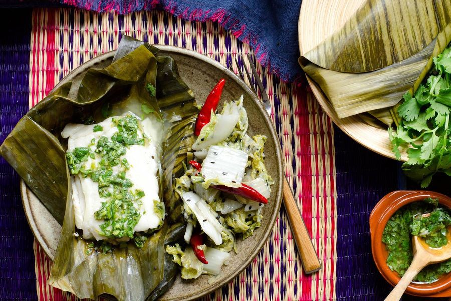 Banana-leaf steamed fish with braised cabbage
