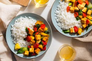 Spicy summer tofu stir-fry with pineapple and bell pepper