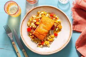 Seared salmon with panang sauce and tomato–cauliflower 