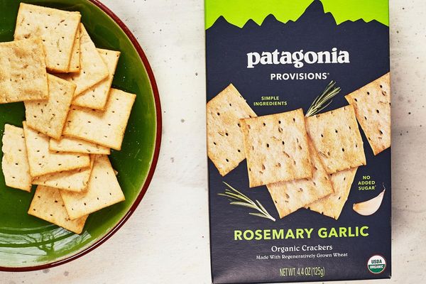 Rosemary Garlic Crackers