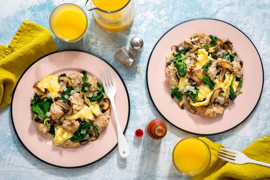 San Francisco scramble with spinach, mushrooms, and onion