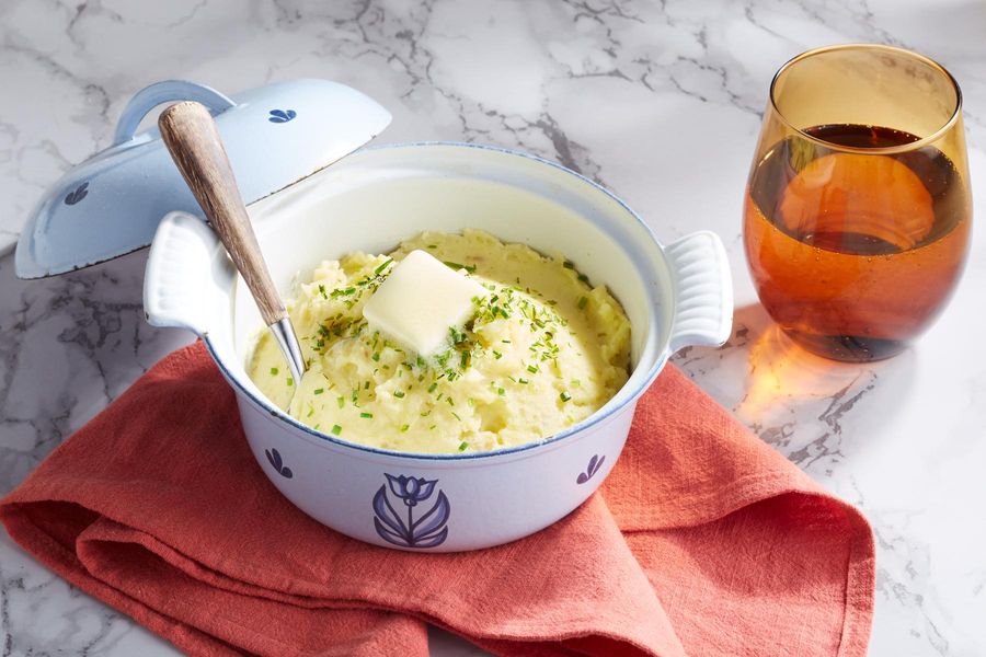 Classic mashed potatoes with chives