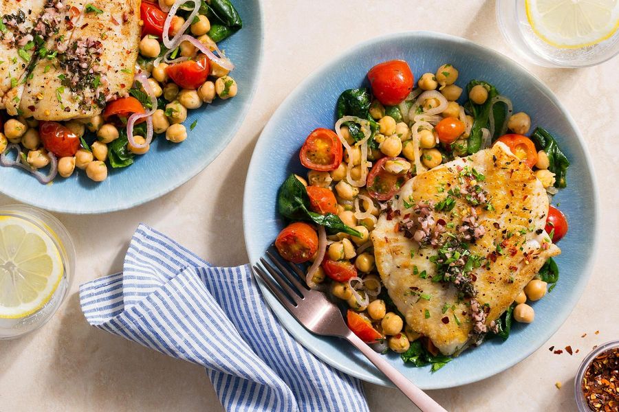 Spicy sole with Greek vinaigrette and chickpeas