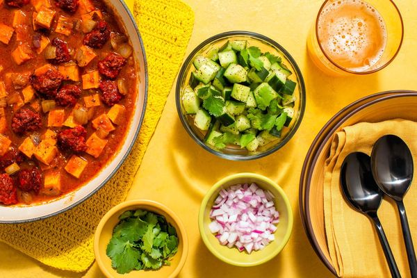 Chipotle turkey chili with sweet potato and sumac-cucumber salad