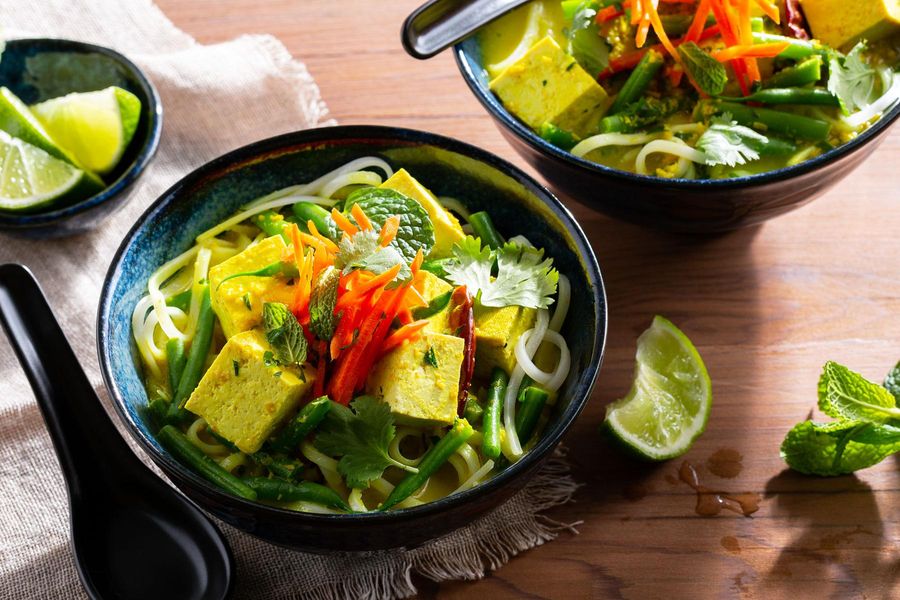 Malaysian tofu laksa with green beans and rice noodles