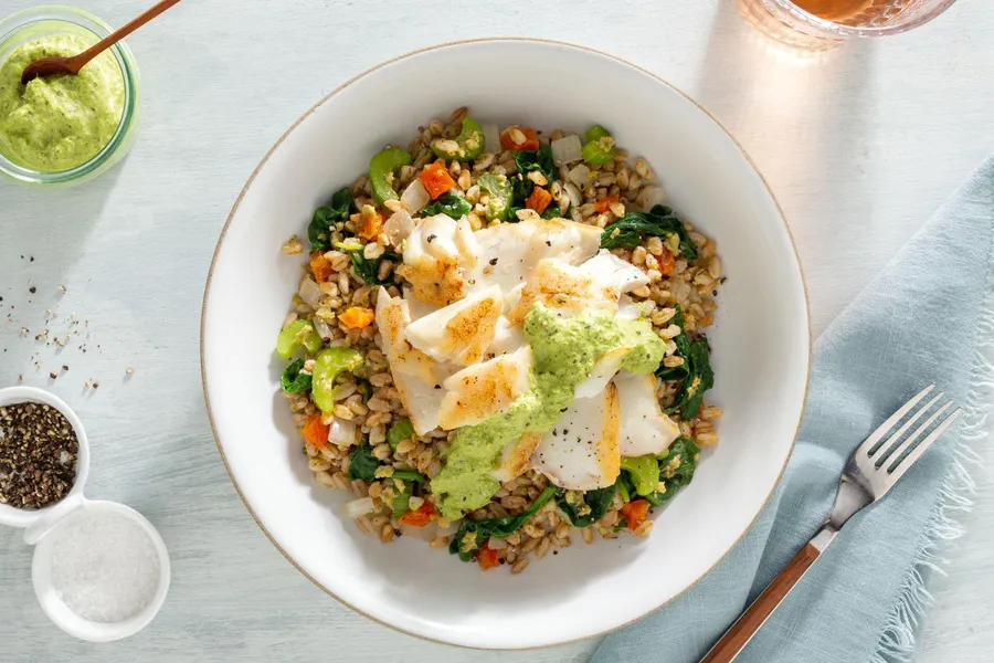 Farro bowls with spinach and tahini goddess dressing