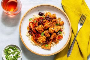 Pollock a la Veracruzana with brown rice