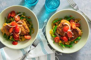 Thai chicken with stir-fried green beans and marinated tomatoes