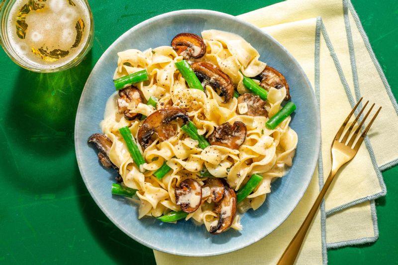 Portobello Mushroom Stroganoff over Egg Noodles | Sunbasket