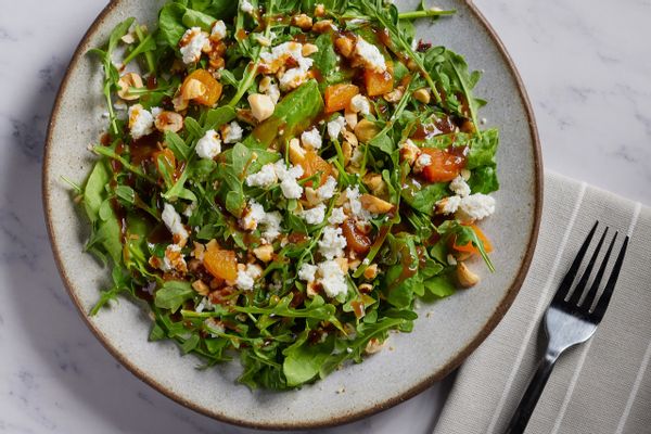 Arugula Salad with Apricots & Goat Cheese