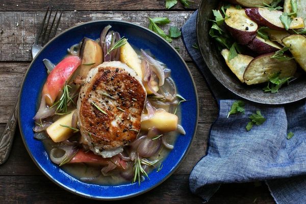 Pork loin with sautéed apples and roasted sweet potato