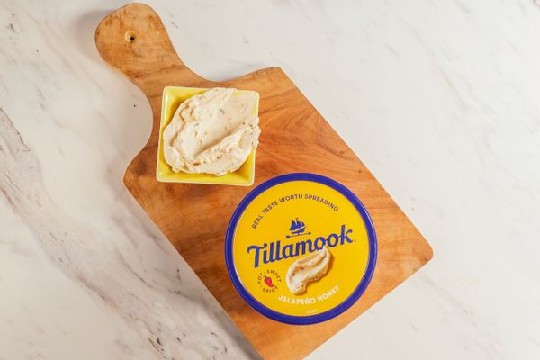 Jalapeño Honey Cream Cheese Spread