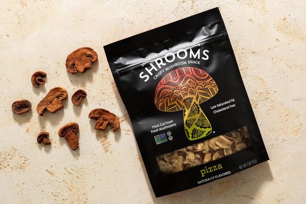 Pizza-Flavored Mushroom Snack