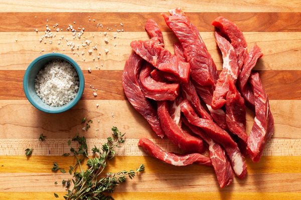 Organic top sirloin steak strips