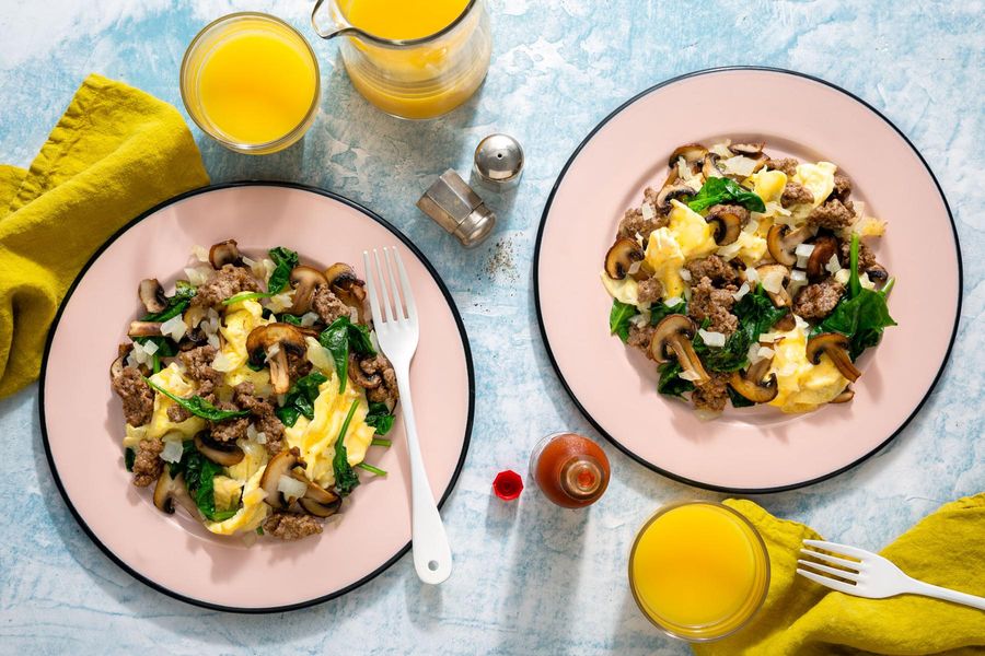 San Francisco scramble with spinach, mushrooms, and onion