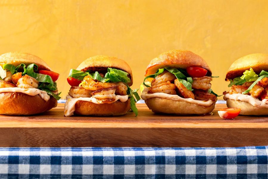 Shrimp po’ boy sliders with remoulade and tomatoes