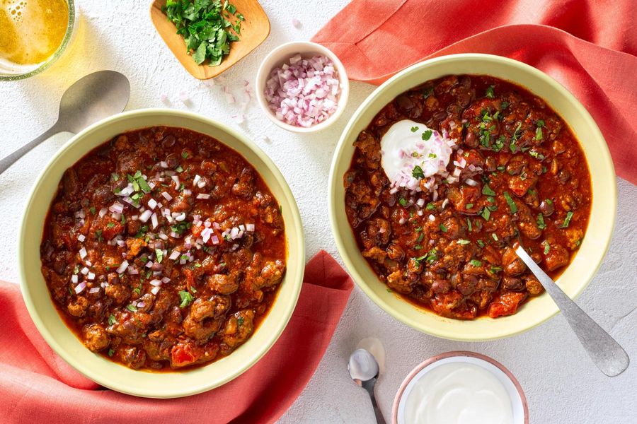 Chorizo chili with tomatillos and black beans