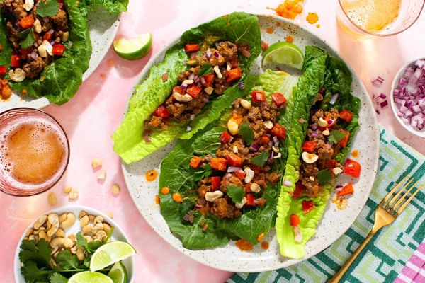 Thai lettuce cups with pork curry, crushed cashews, and bell pepper