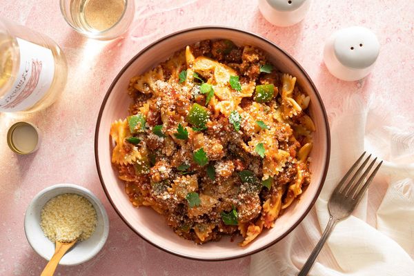 Ground beef and bow tie pasta skillet with tomato sauce