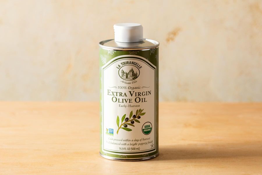 Organic extra virgin olive oil