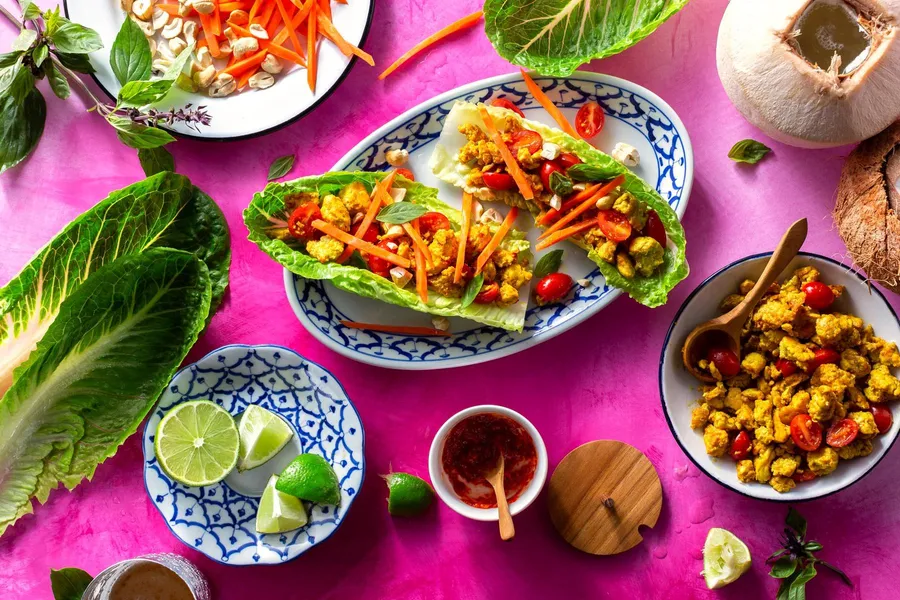 Thai turkey lettuce cups