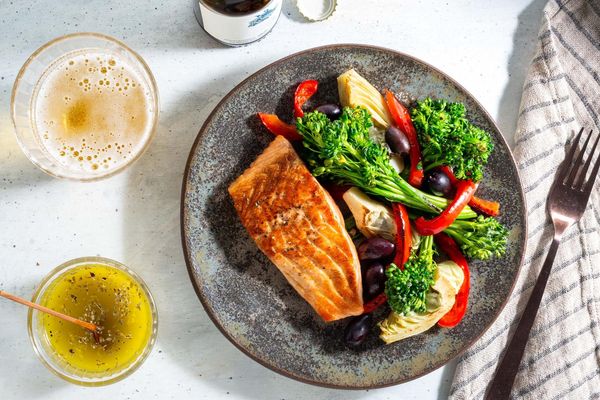 Mediterranean lemon chicken with baby broccoli, artichokes, and olives