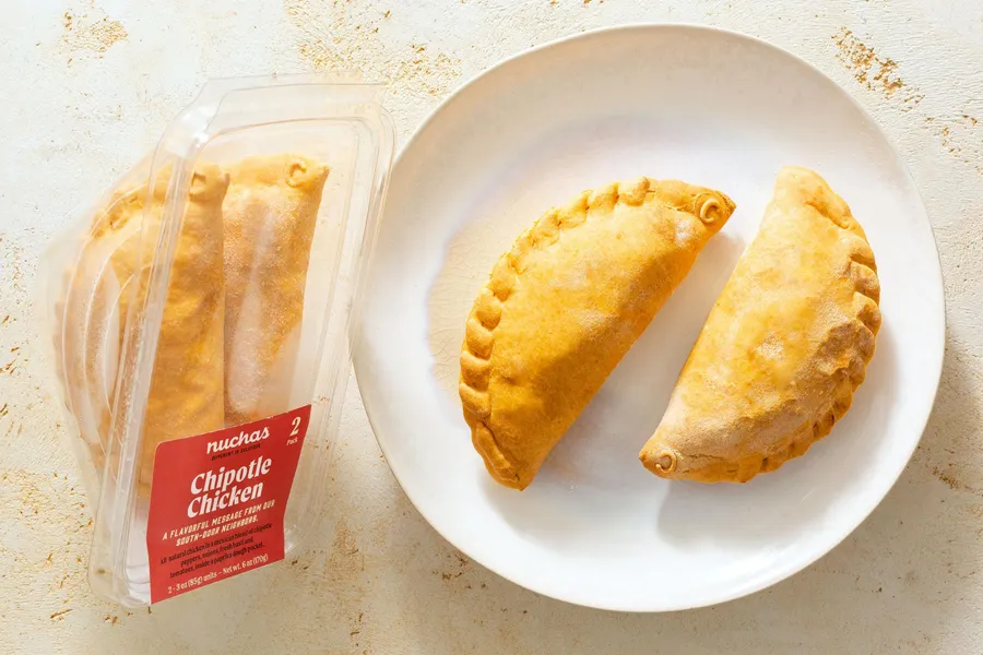 Chipotle Chicken Empanadas, 2-pack