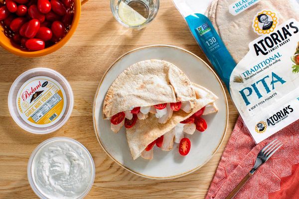 Pitas Stuffed With Organic Grilled Chicken, Tomatoes, and Yogurt Sauce