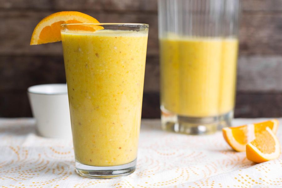 Orange-almond smoothies