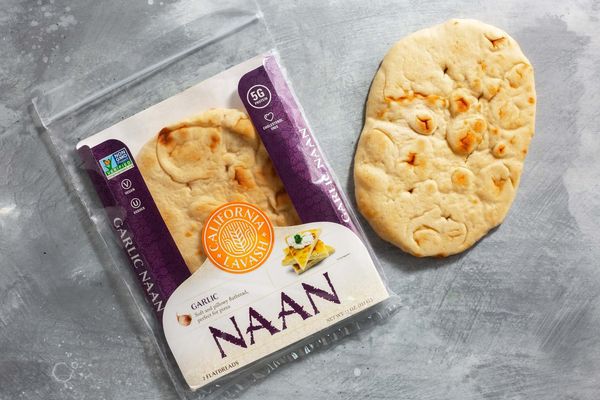 Garlic naan