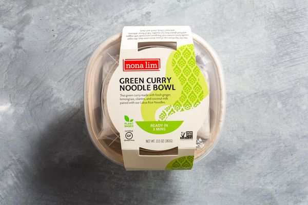 Green curry noodle bowl