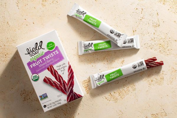 Organic mixed berry fruit twists